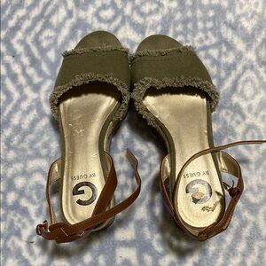 GUESS Women's Olive and Brown Sandals